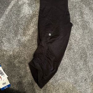 Lulu Lemon Cropped Compression Leggings